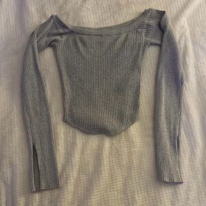 Ribbed Off-Shoulder Long Sleeve Top in Light Gray
